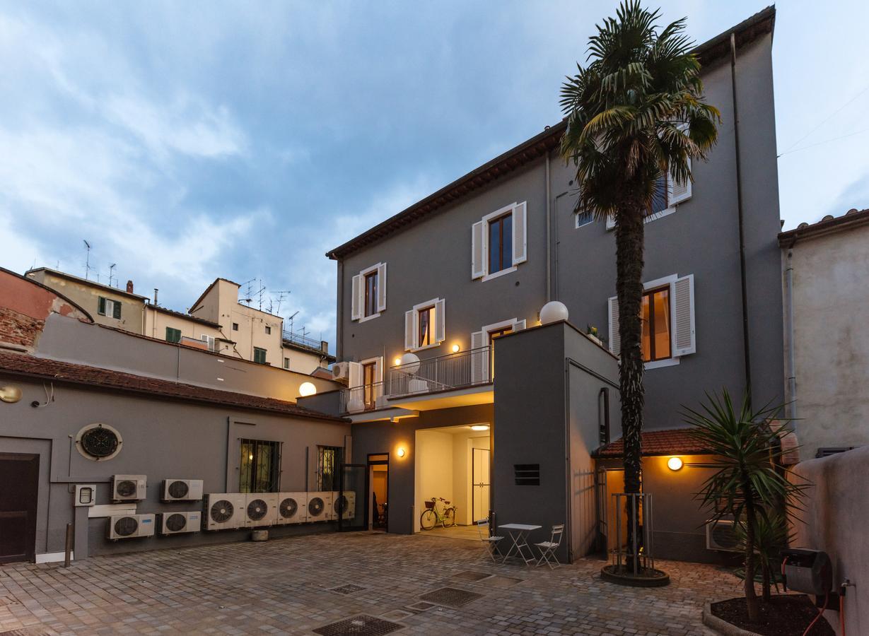 אפרטהוטל אמפולי Residenza Cavour מראה חיצוני תמונה