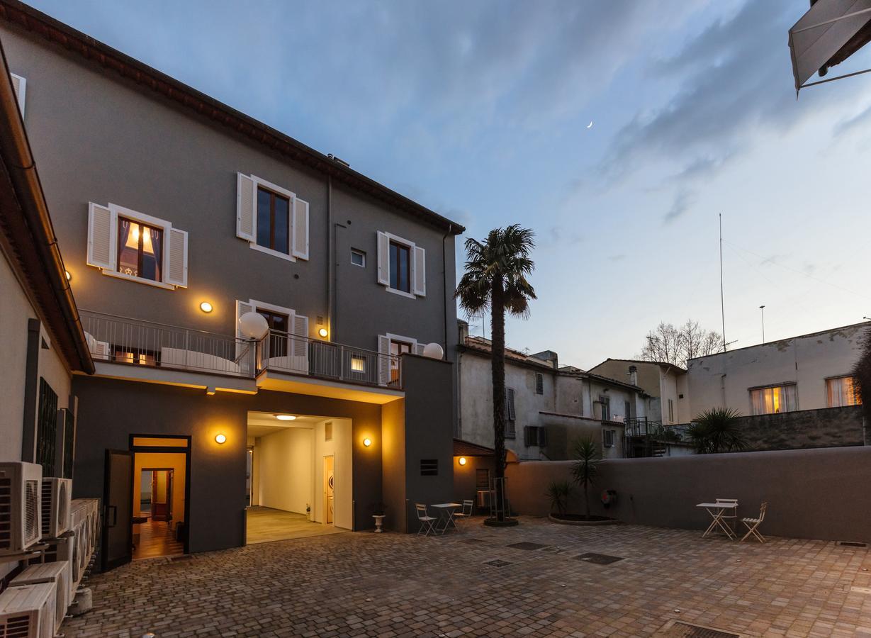 אפרטהוטל אמפולי Residenza Cavour מראה חיצוני תמונה