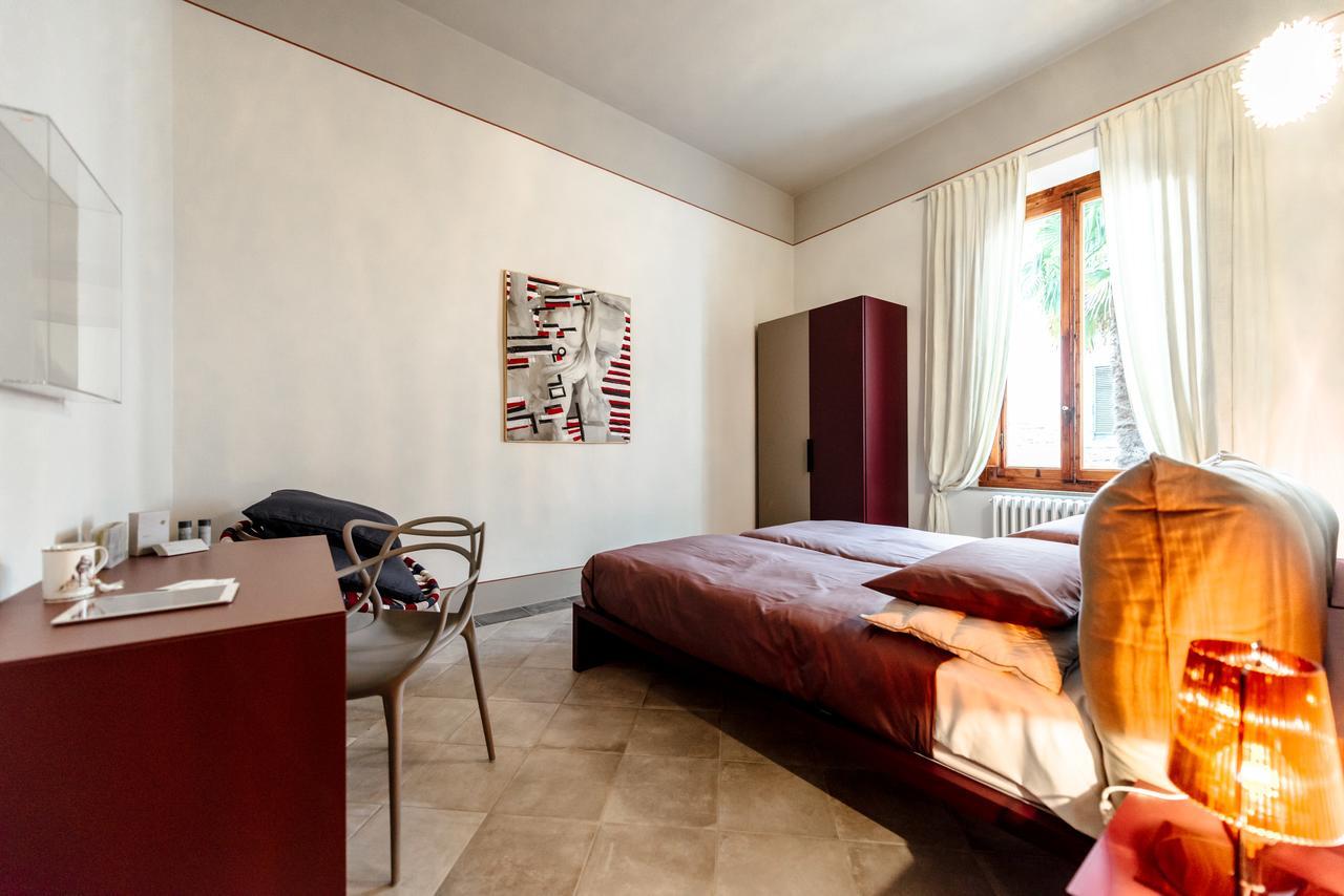 אפרטהוטל אמפולי Residenza Cavour מראה חיצוני תמונה